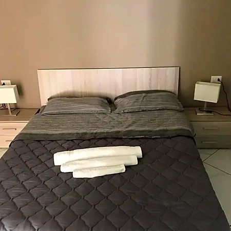 Mignone Luxury House Bed & Breakfast